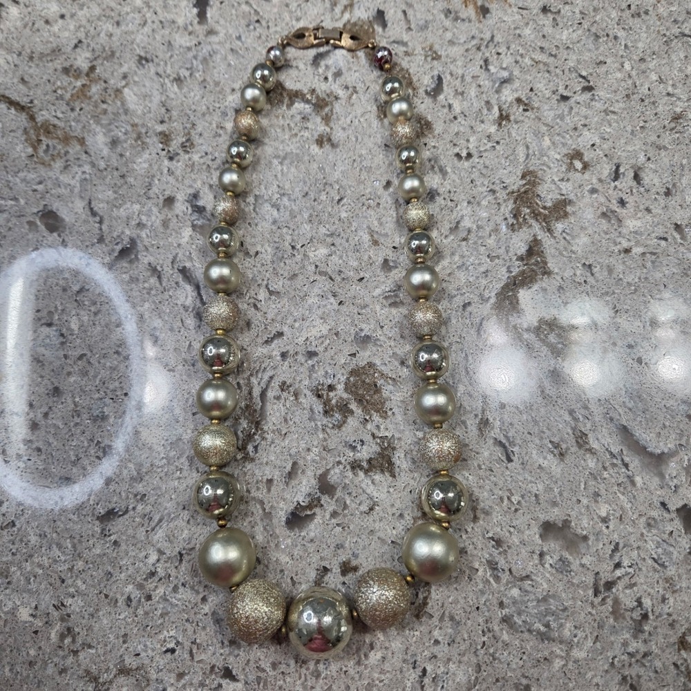 Vintage Silverโ Tone Statement Bead Necklace Costume Jewelry Fashion